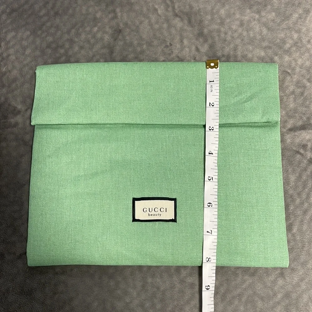 Gucci cosmetics bag